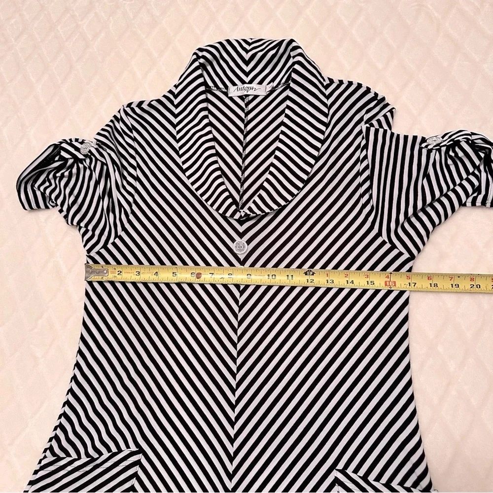 Antom Black Striped Chevron Tunic Blouse Shirt Top NWOT